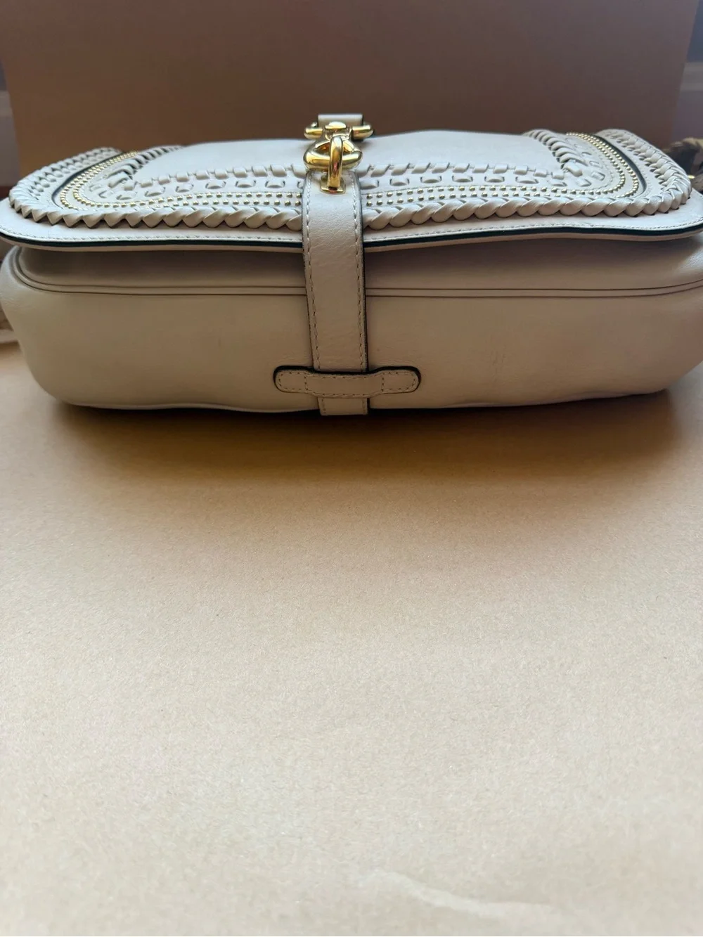 Gucci Horsebit Satchel Bag in Ivory
